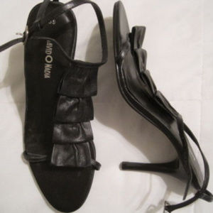 NAVID O NADIA BLACK LEATHER STRAPPY HEELS